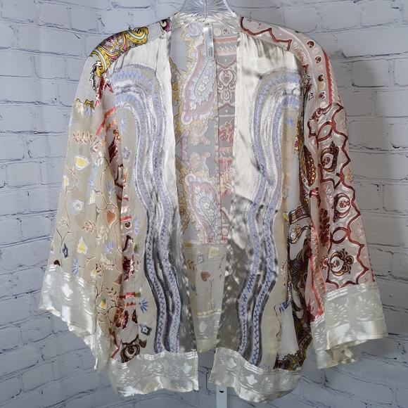 Floreat Tops - Anthropologie Floreat Wmn's Velvet Satin Kimono